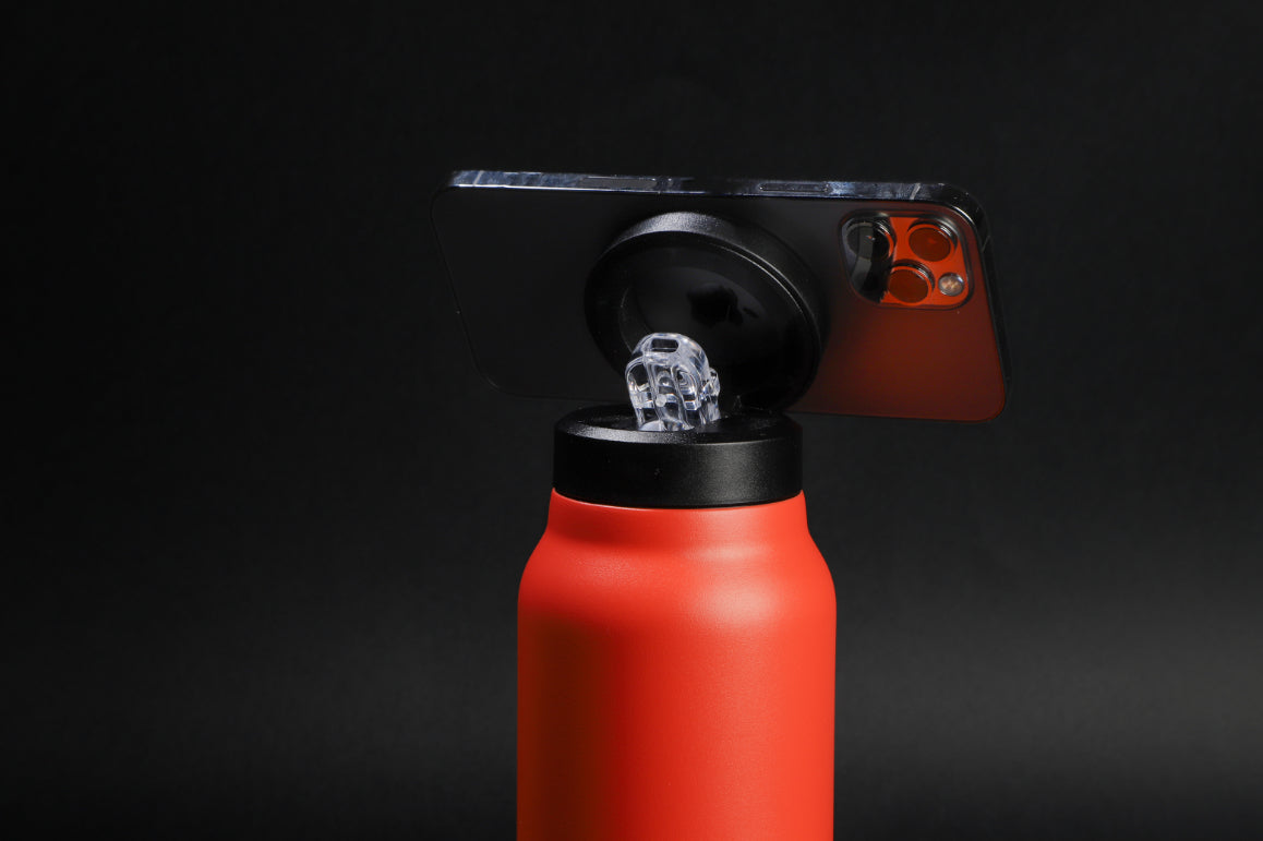 The Bizon 2 in 1 Water Bottle (750 ml)